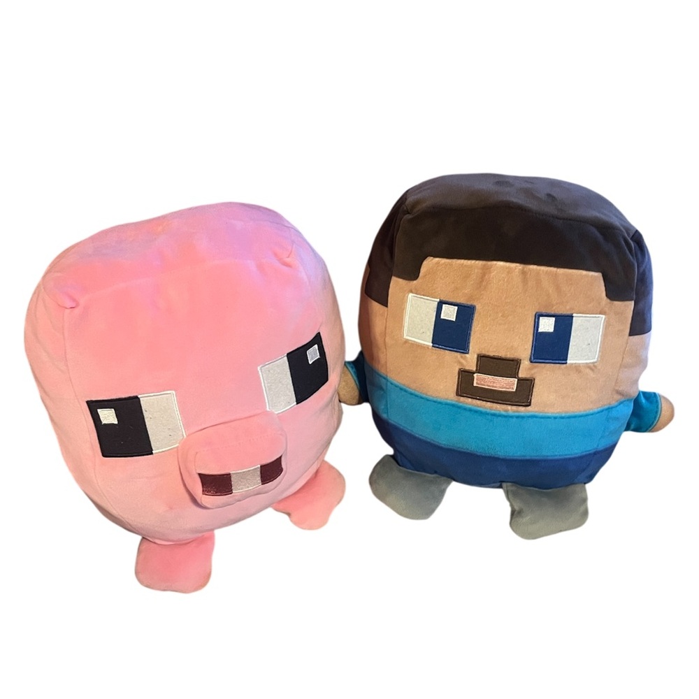 2 Mattel Minecraft plush Steve & Pig